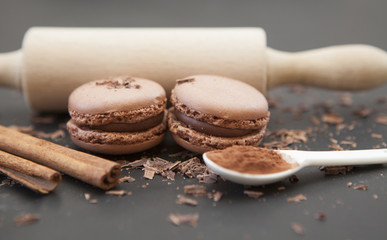 macaron en cuisine a la cannelle