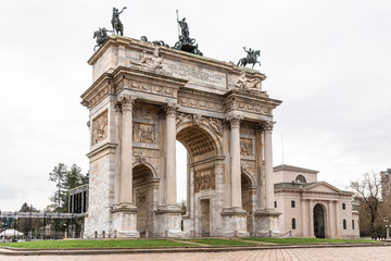 Fototapeta na wymiar Arco della Pace - Milan, Italy 