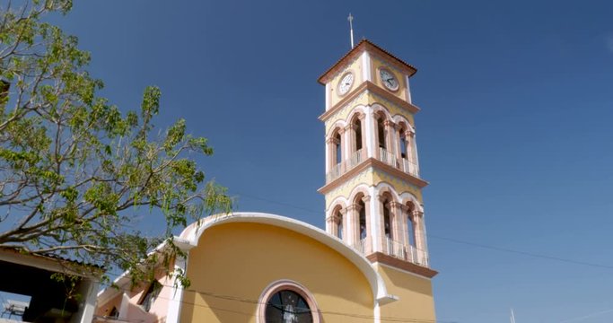 Tilt up of the Parroquia de la Santa Cruz in Puerto Vallarta, Mexico
