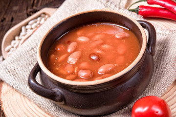 baked beans in tomato sauce