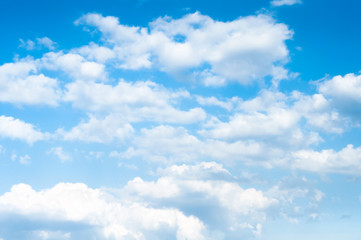 Obraz premium background blue sky with white clouds, beautiful sky background