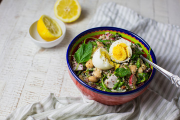 Leckeres Rezept  Veggie Quinoa Bowl