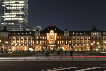 Fototapeta na wymiar 東京駅の夜景