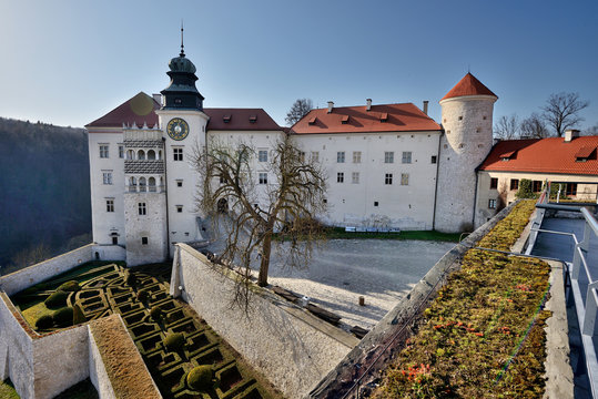 Fototapeta Zamek w Pieskowej Skale.