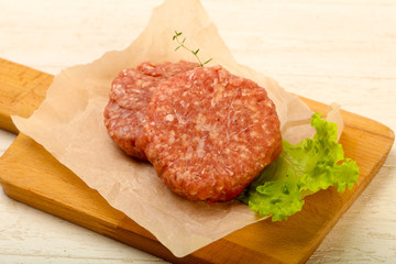 Raw cutlet