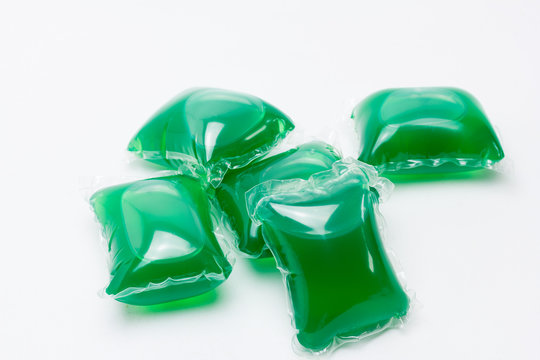 Capsulas monodosis de detergente para la ropa