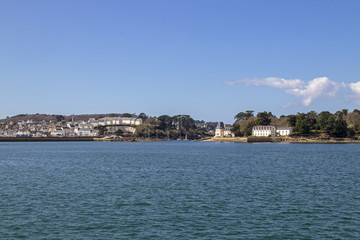 Douarnenez. L’île Tristan et Tréboul vus depuis port Rhu, Finistère, Bretagne, France