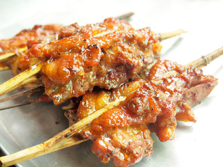 Skewer chicken pieces