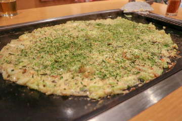 東京月島のもんじゃ焼き