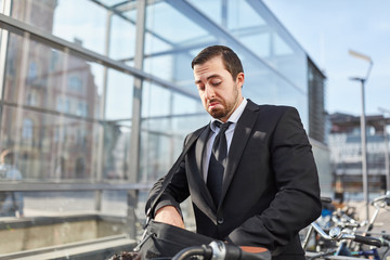 Berufspendler sucht Fahrrad Schlüssel