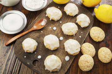 Lemon glaze cookies