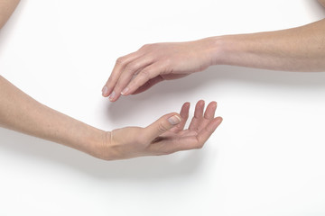 Femme, mains et ongles