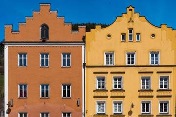 Fototapeta premium Historische Fassaden am Stadtplatz in Sterzing