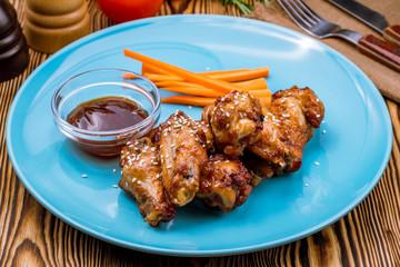 chicken wings in barbecue sauce