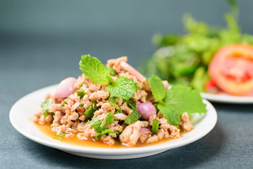 Thai food, spicy minced pork salad (Larb Moo)