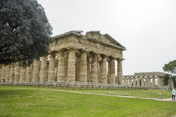 Fototapeta na wymiar Paestum, città antica