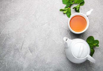 Black tea with mint