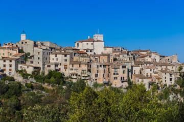 Fototapeta na wymiar Town Tourrettes-sur-Loup in Provence France