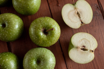green apples on the table