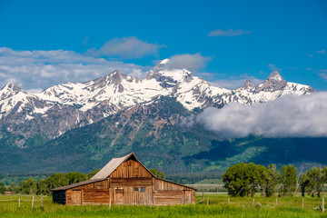 Fototapeta na wymiar Old barn in Grand Teton Mountains