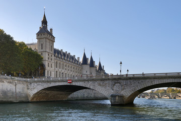 Pictures of Paris while walking along the river Seine