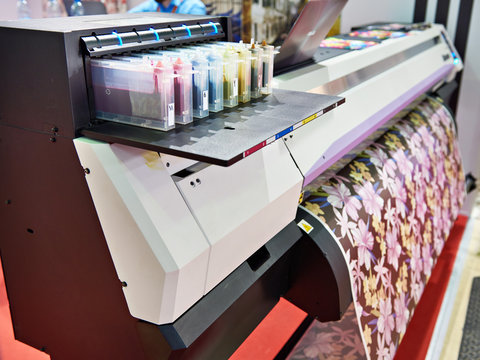 Ink cartridges and plotter