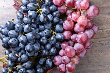 Grapes bunch with leaves.