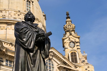 Fototapeta premium Statue of Martin Luther in front of Frauenkirche, Dresden, Germany