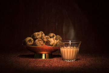 Ramadan dates with Arabian coffee