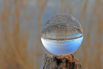 Neuenburgersee in Kristallkugel, Schweiz