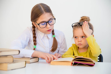 kids reading books