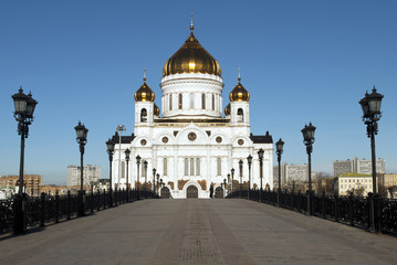 Fototapeta na wymiar Moscow's Cathedral of Christ the Saviour