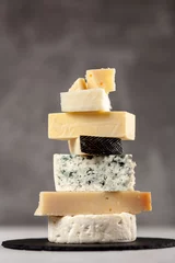 Foto auf Leinwand Different sorts of cheese © George Dolgikh
