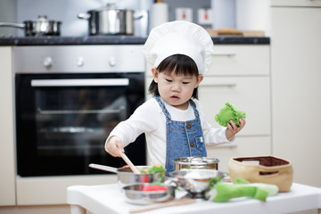 baby girl pretend play food toy