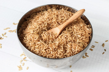 brown rice in bowl