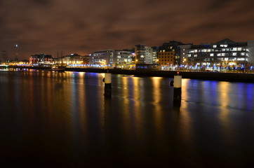 Fototapeta na wymiar Dublin at night