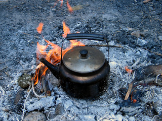 Smoked aluminum kettle