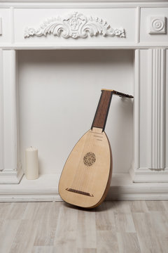 Lute of the 16th century
