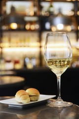 ワインがあるイタリアの空間、レストラン