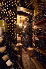 ワインがあるイタリアの空間、レストラン