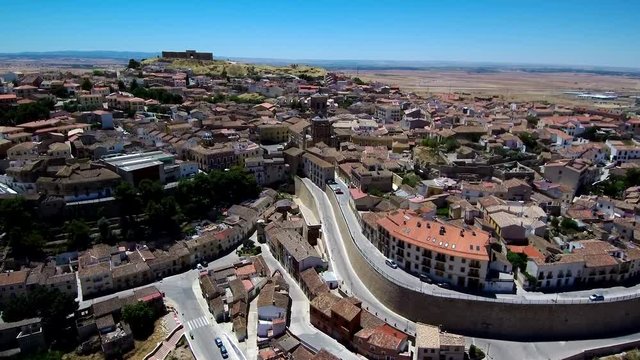 Drone en Chinchilla de Montearagón,ciudad​ de España, en la provincia de Albacete, dentro de la comunidad autónoma de Castilla La Mancha. Video aereo con Dron
