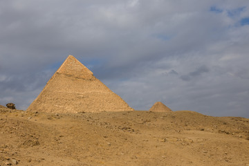 Fototapeta na wymiar Egyptian pyramids in of Giza, Egypt