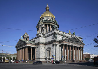 Fototapeta na wymiar Cathedral of Saint Isaac (Isaakievskiy Sobor) in Saint Petersburg. Russia