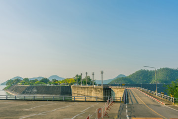 Fototapeta premium Beautiful scenery at the evening of Srinagarind dam Kanchanabui,
