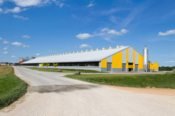 Obraz premium Countryside modern farm.