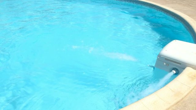 Clean Water Machine in Swimming Pool