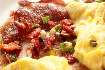 Bacon egg and vegetables macro.