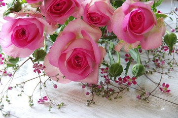 ピンクのバラ　花束