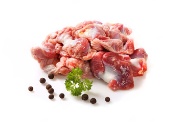 Żołądki  z kurczaka. Mięsna kompozycja podrobów drobiowych z ziołami.