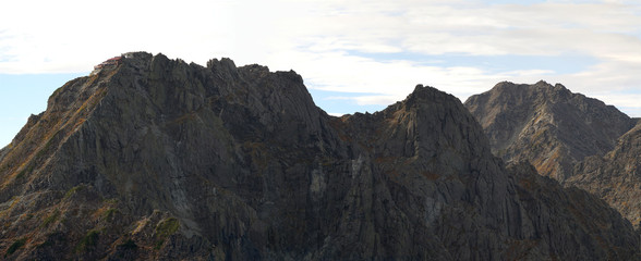 Takidani cliff at Mt. Kita-Hotaka in autumn / 北穂高岳 滝谷の全容(秋の上高地)
